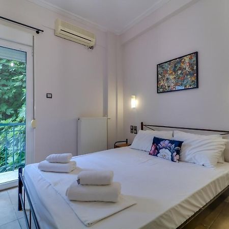 Hoteleros Dionysos Athens Афіни Екстер'єр фото