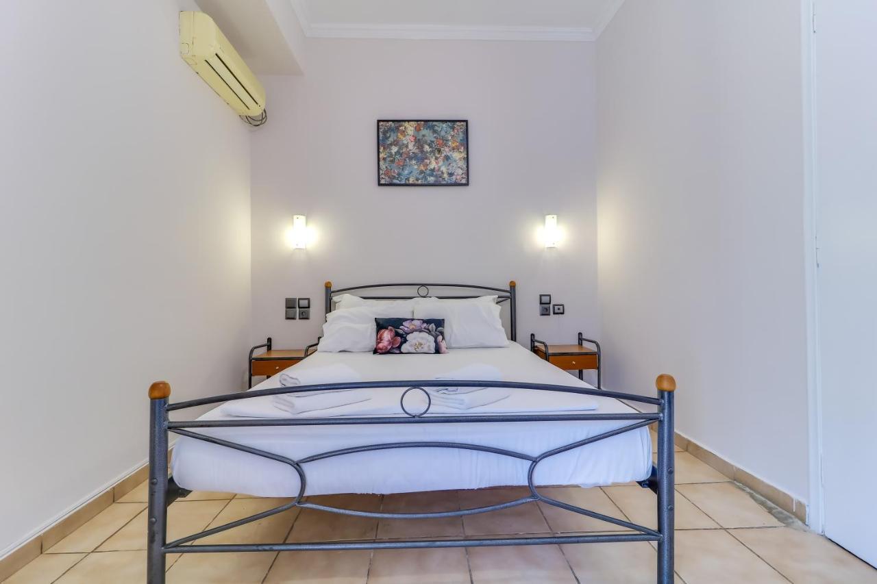 Hoteleros Dionysos Athens Афіни Екстер'єр фото