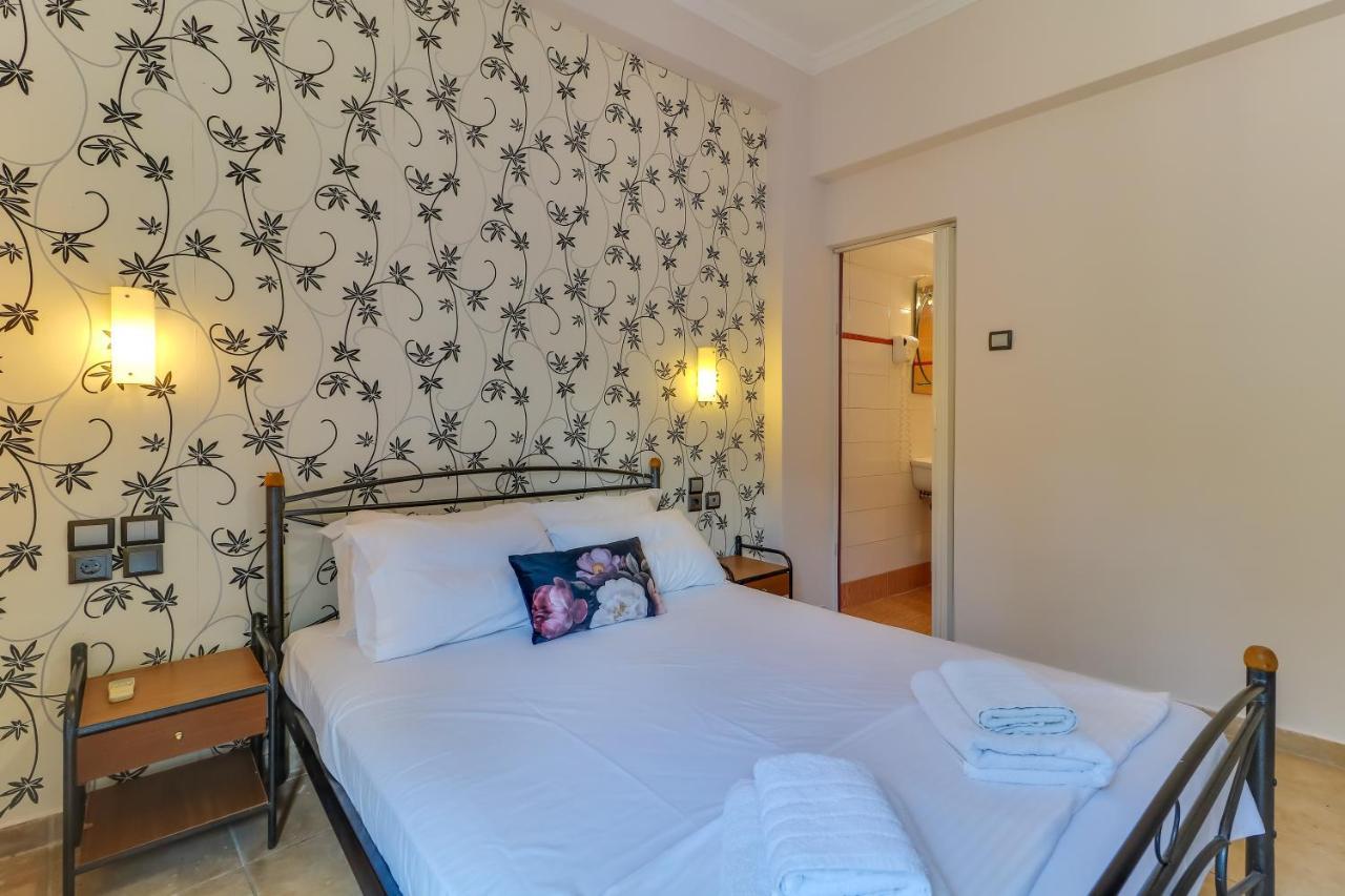 Hoteleros Dionysos Athens Афіни Екстер'єр фото