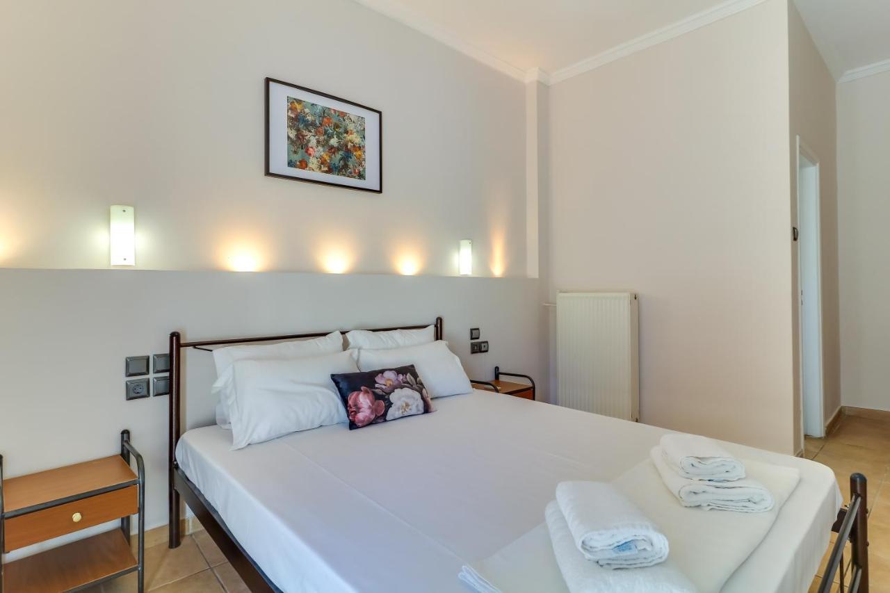 Hoteleros Dionysos Athens Афіни Екстер'єр фото